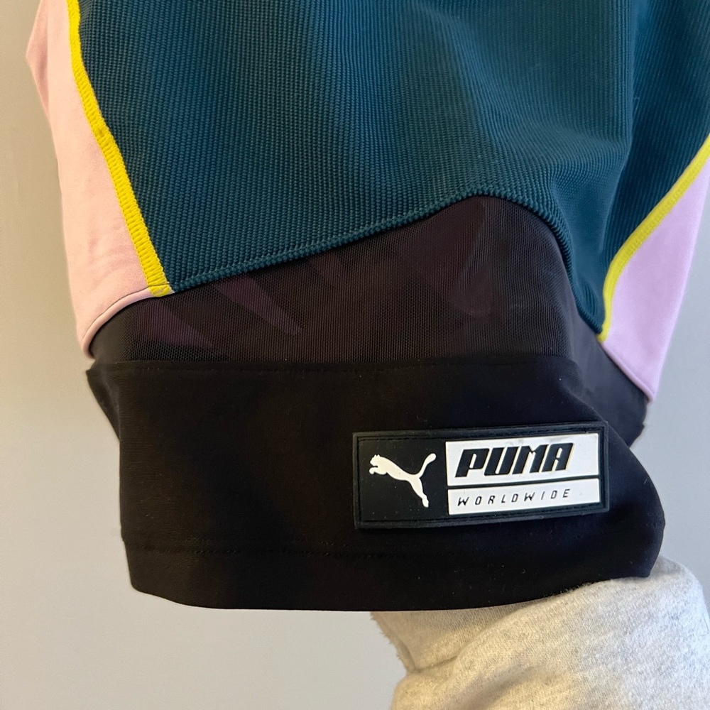 Puma TZ crop top, green/pink/black, size small - Picture 9 of 12